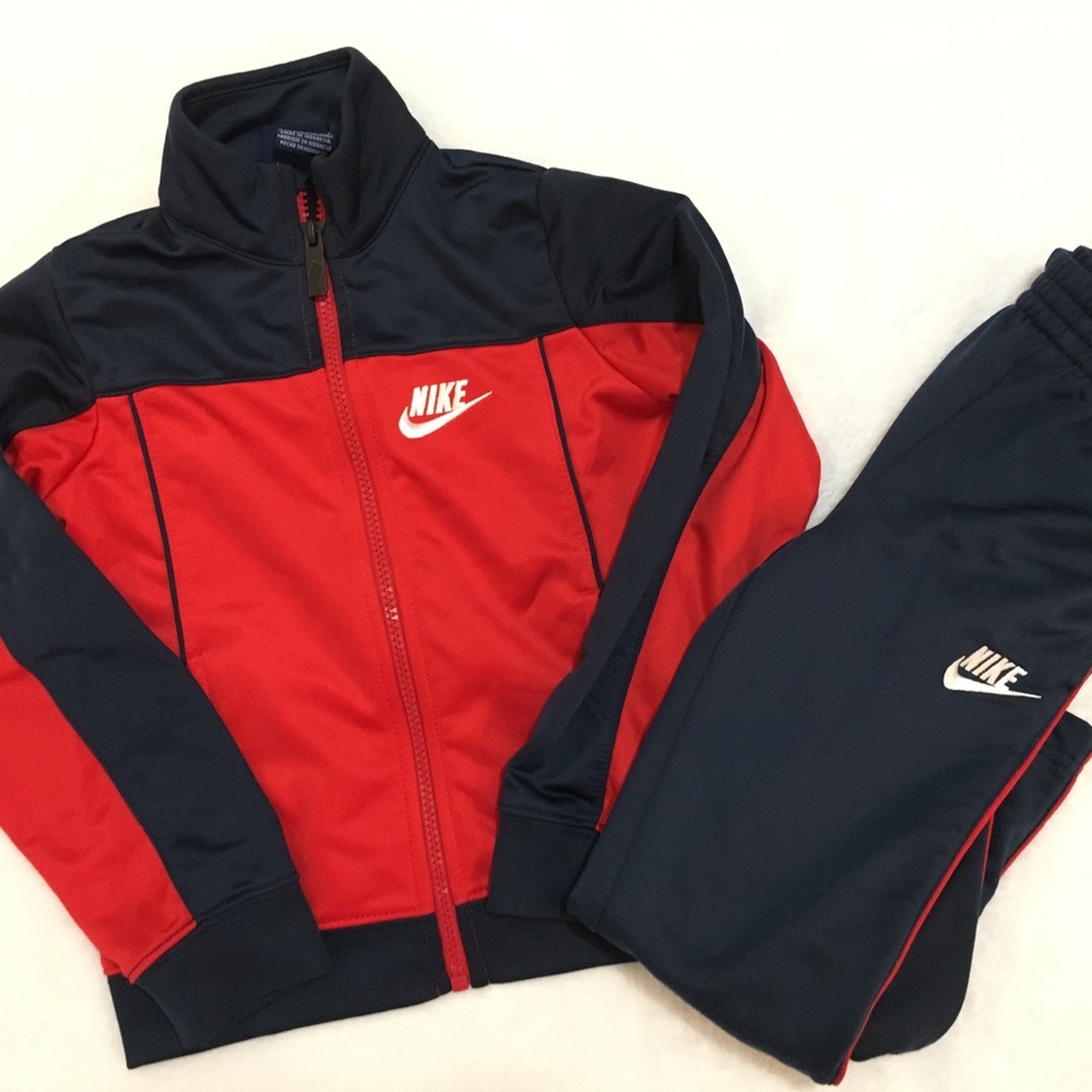 Nike boys track suit 4T